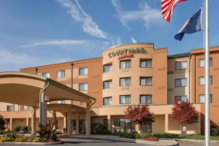 Courtyard Harrisburg Hershey - 0