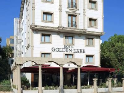 Golden Lake - 64