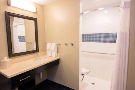 Staybridge Suites ALBANY WOLF RD-COLONIE CENTER by IHG - 41