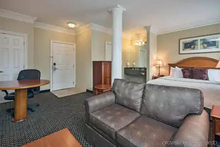 Spark by Hilton Lafayette South - 3