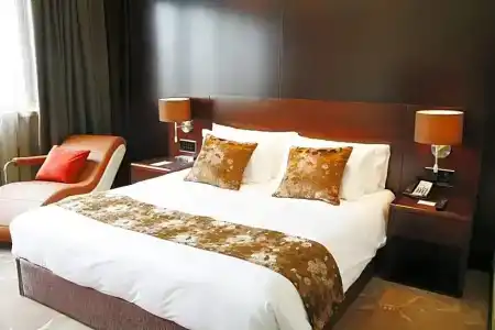 Mercure Shanghai Royalton - 25