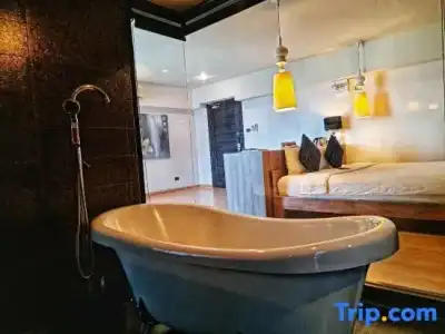 Diary Suite - 45