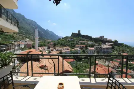 Panorama Kruje View on the Castle and the Old Town - 36