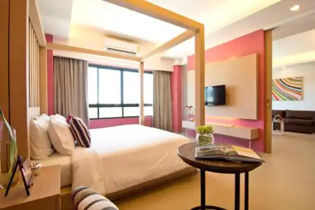 J Residence - 163