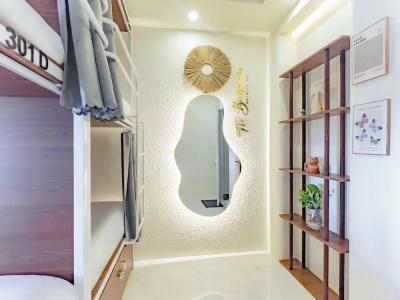 Danang Backpacker Hostel and Spa - 1