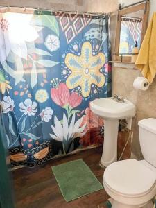 ITH Beach Bungalow Surf Hostel - 56