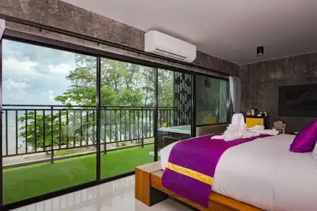 Maneetel Krabi Beachfront - 50