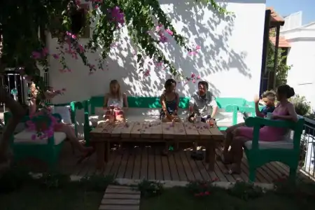 Courtyard - 14