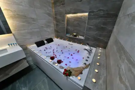 Nish Suite Atasehir - 40