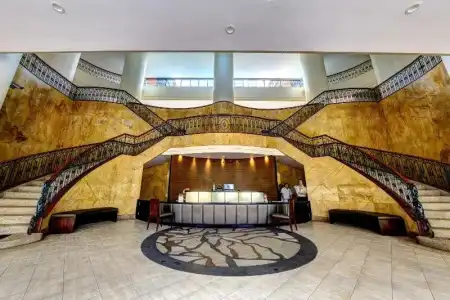 Great World Serviced Apartments - 17