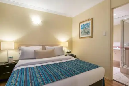 The Peninsula Riverside Serviced Apartments - 77