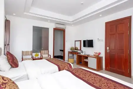 Nam Hai by OYO Rooms - 41