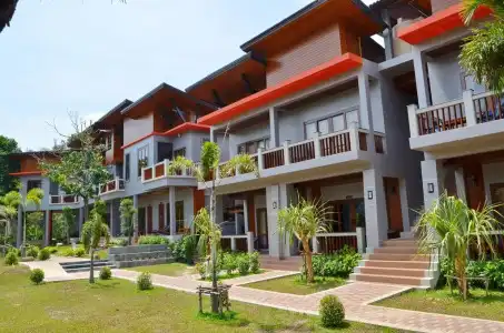 Lanta Intanin Resort - 0