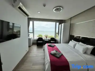 The Beach Front Resort Pattaya  - SHA Plus - 246