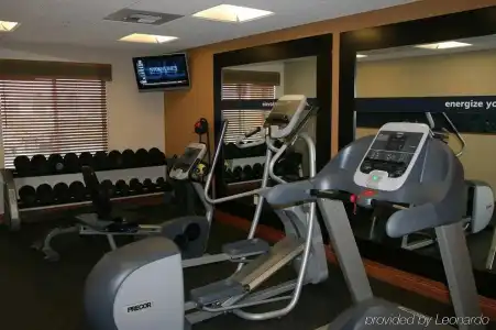 Woodspring Suites Bakersfield Airport - 12