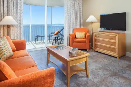 DiamondHead Beach Resort - 51