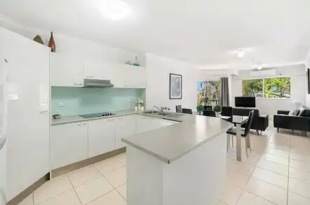 Blue Waters Apartments - 132