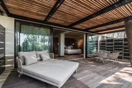 Bellevue & Resort - 221