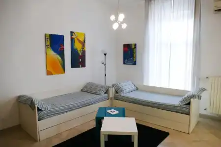 Visa Residence - 77