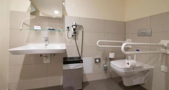 Best Western  Bremerhaven - 77