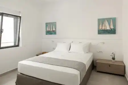 Cozy Corner Luxury Apartments - 71