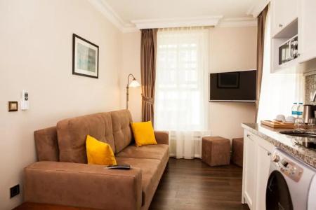 Meroddi Pera Flats - 40