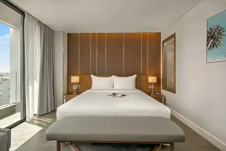 Avora Boutique - 49