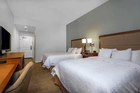 Hampton Inn & Suites Florence Center - 74