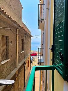 Casa Famiani Bed & Breakfast - 17
