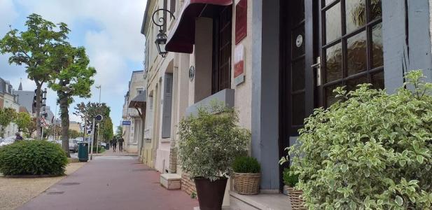 Hôtel le Chantilly - 87