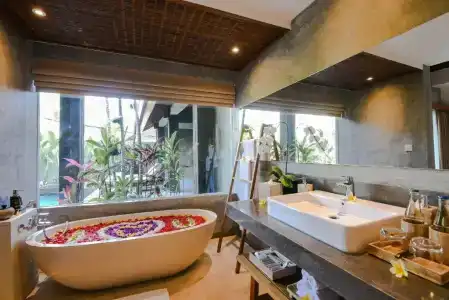 Purana Suite Ubud - 150