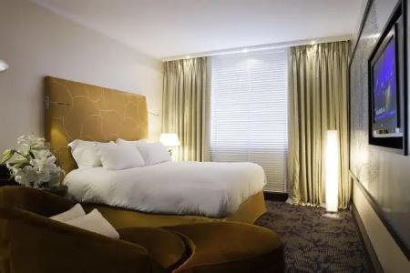 Sofitel Marseille Vieux-Port - 93
