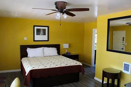 Carmel Wayfarer Inn - 68