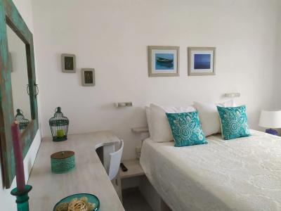 Captain's B&B - 2