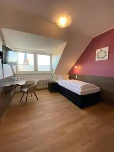 Schütz - 17