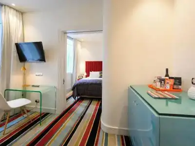 DeBrett - 111