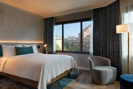 Renaissance Barcelona - 6
