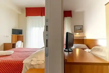 Dusseldorf - 47