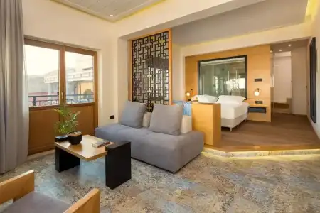 Querini Luxury Suites - 50