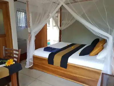 White Villa Beach Resort - 24