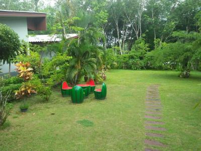 Phuket Sirinapha Resort - 9
