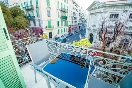 Hôtel Parisien - 97