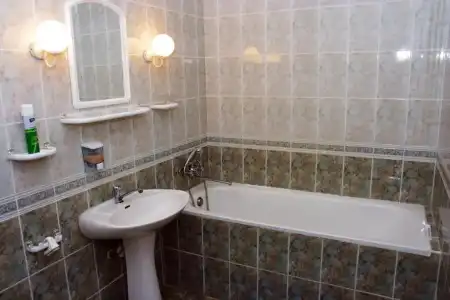 Kyiv - 33