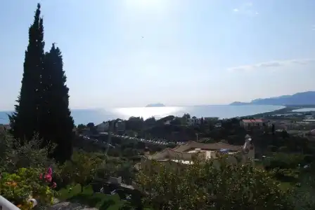 Belvedere - 32