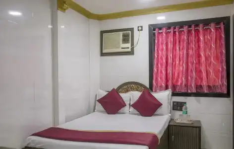 OYO 19353 Relax Guest House - 17