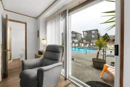 The Tides by the Sea - 202