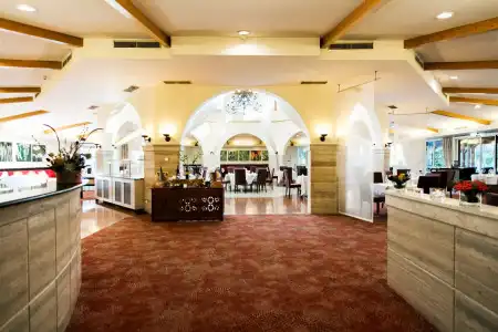 Rogner Tirana - 1