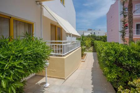 Cosmi Apartments by Estia - 13