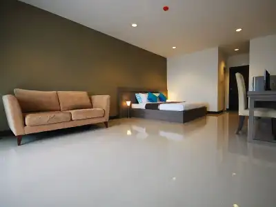 Baan Mi-Na - 2