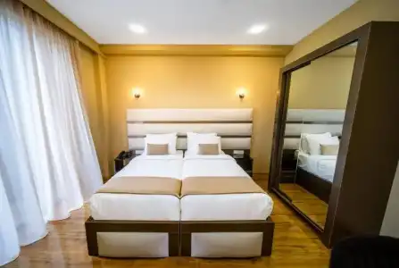 Residence Plaza - 38
